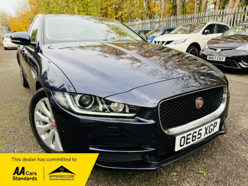 Jaguar XE  2.0d Portfolio Auto Euro 6 (s/s) 4dr