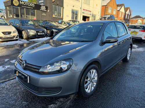 Volkswagen Golf  1.6 TDI Match