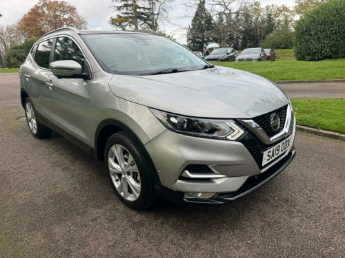 Nissan Qashqai  1.3 DIG-T N-Connecta Euro 6 (s/s) 5dr
