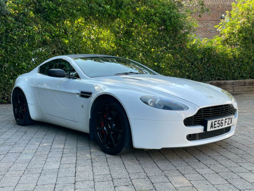 Aston Martin Vantage 4.3 V8