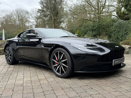 Aston Martin DB11  4.0 V8 