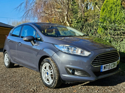 Ford Fiesta  1.0 ZETEC EcoBoost 5-Door Petrol Hatchback