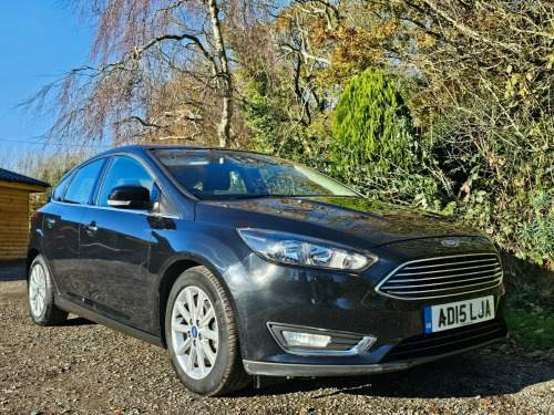 Ford Focus  1.0T EcoBoost Titanium Euro 6 (S/S) 5-Door Low Mileage Petrol Hatchback