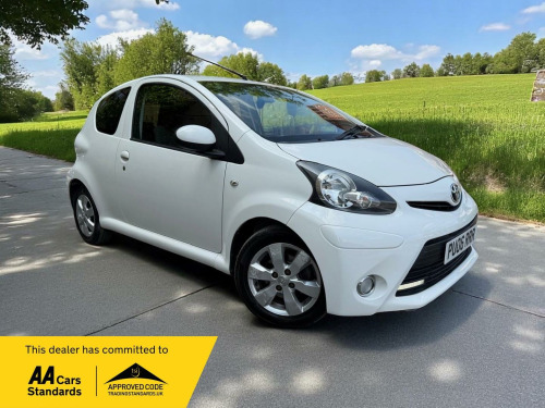 Toyota AYGO  1.0 VVT-i Fire Euro 5 3dr