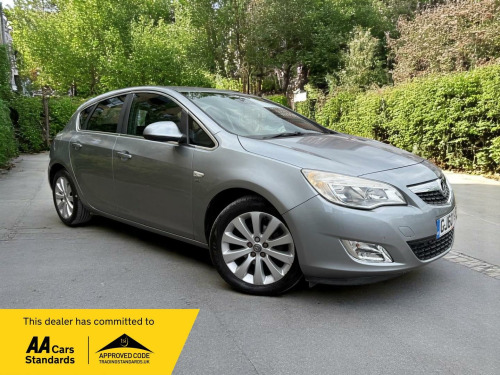 Vauxhall Astra  1.6 16v SE Auto Euro 5 5dr