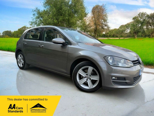 Volkswagen Golf  1.6 TDI BlueMotion Tech Match DSG Euro 6 (s/s) 5dr
