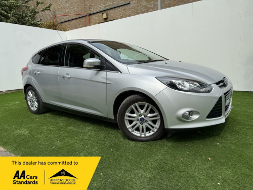 Ford Focus  1.6 Titanium Powershift Euro 5 5dr