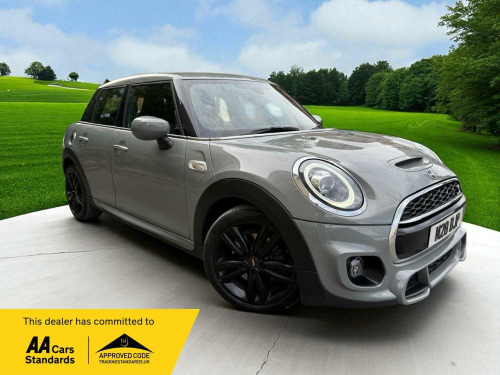 MINI Hatch  2.0 Cooper S Sport Steptronic Euro 6 (s/s) 5dr
