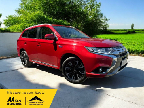 Mitsubishi Outlander  2.0h 12kWh 4h CVT 4WD Euro 6 (s/s) 5dr