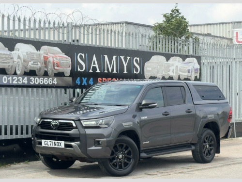 Toyota Hi-Lux  2.8 D-4D Invincible X Auto 4WD Euro 6 (s/s) 4dr