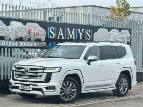 Toyota Land Cruiser  LC300 V6 ZX 7 SEATER MODELLISTA KIT