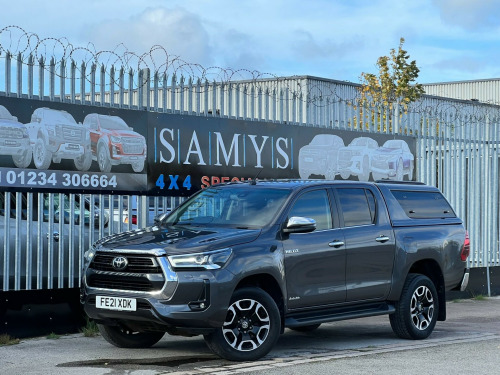 Toyota Hi-Lux  2.4 D-4D Invincible 4WD Euro 6 (s/s) 4dr