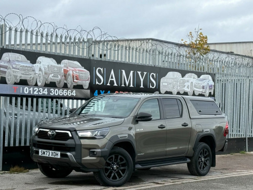 Toyota Hi-Lux  2.8 D-4D Invincible X 4WD Euro 6 (s/s) 4dr