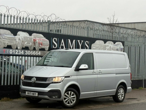 Volkswagen Transporter  2.0 TDI T30 Highline FWD SWB Euro 6 (s/s) 5dr 