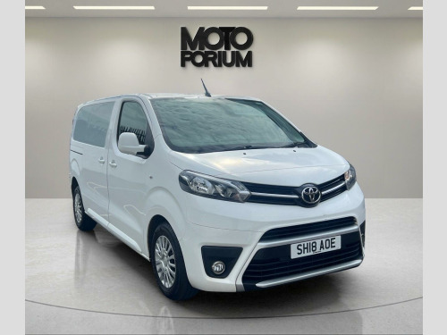 Toyota Proace  2.0D Comfort Medium Panel Van MWB Euro 6 (s/s) 6dr
