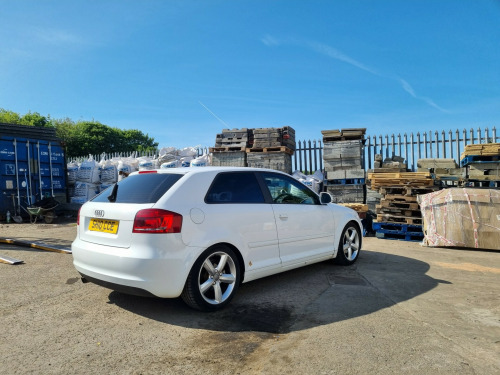 Audi A3 MPI TECHNIK 3-Door