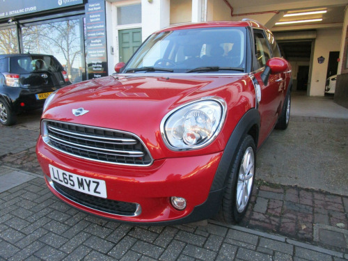 MINI Countryman  1.6 Cooper Auto Euro 6 5dr 