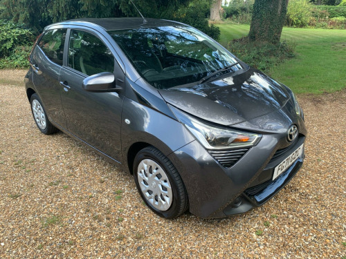 Toyota AYGO  1.0 VVT-i x-play x-shift Euro 6 5dr (Safety Sense)