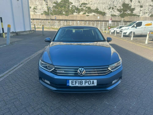 Volkswagen Passat  BLUEMOTION TDI 4-Door