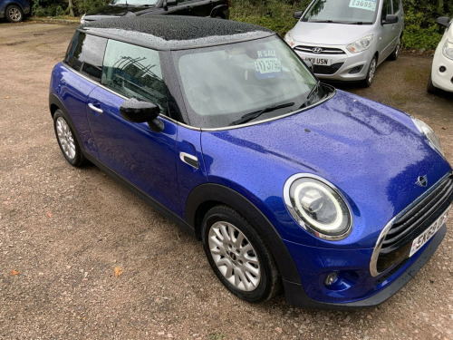 MINI Hatch  1.5 Cooper Classic Euro 6 (s/s) 3dr