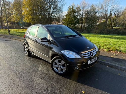 Mercedes-Benz A-Class A160 A160 BLUEEFFICIENCY AVANTGARDE SE 5-Door