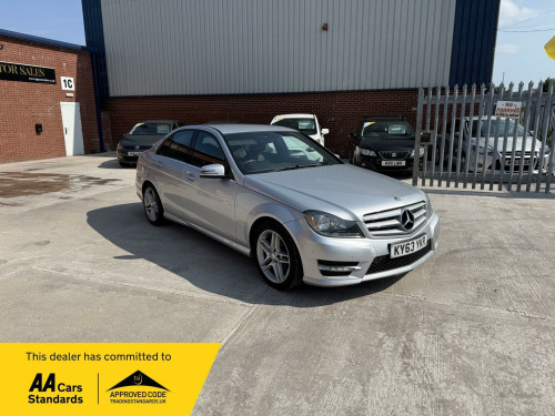Mercedes-Benz C-Class C220 2.1 C220 CDI AMG Sport G-Tronic+ Euro 5 (s/s) 4dr