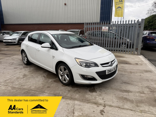 Vauxhall Astra  1.6 16v SRi Hatchback 5dr Petrol Manual Euro 5 (115 ps) 