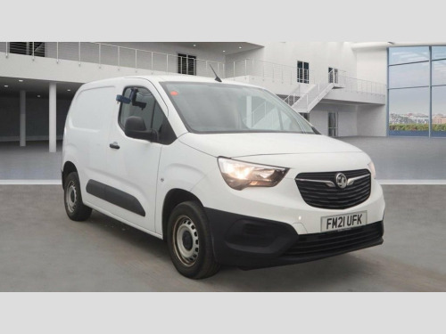 Vauxhall Combo  1.5 Turbo D 2000 Dynamic Panel Van 4dr Diesel Manu