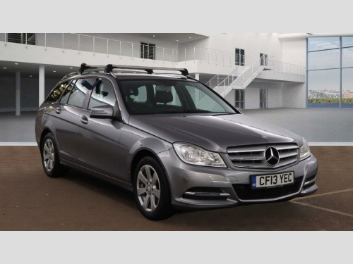 Mercedes-Benz C-Class C180 1.6 C180 BlueEfficiency Executive SE G-Tronic+ Euro 5 (s/s) 5dr