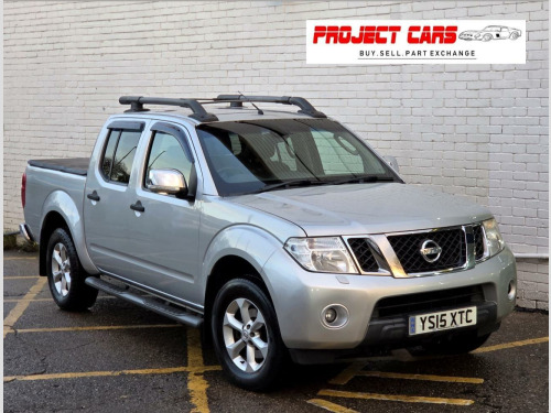 Nissan Navara  2.5 dCi Tekna Auto 4WD Euro 5 4dr 