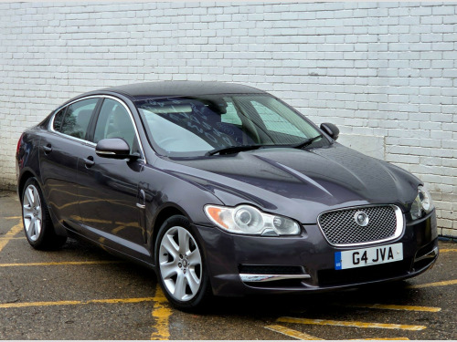Jaguar XF  3.0 V6 Premium Luxury Saloon 4dr Petrol Auto Euro 4 (238 ps) 