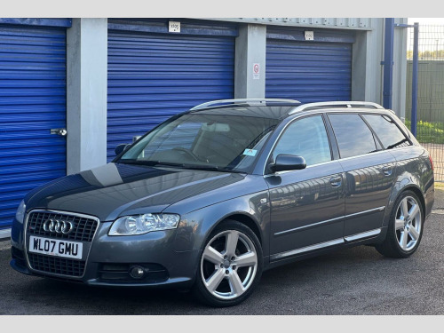 Audi A4 Avant  2.0 TDI S line 5dr