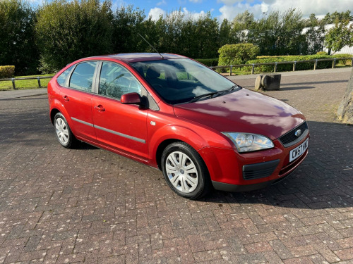 Ford Focus  1.6 LX 5dr