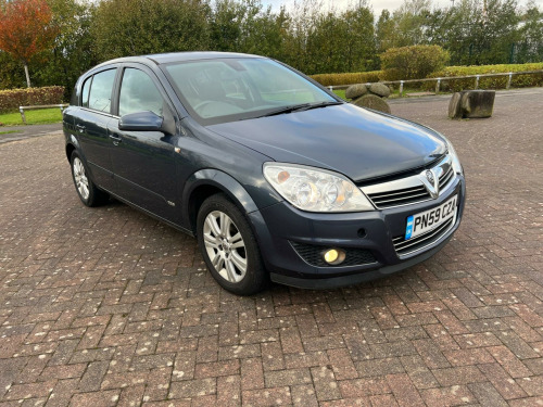 Vauxhall Astra  1.8i 16v Design 5dr