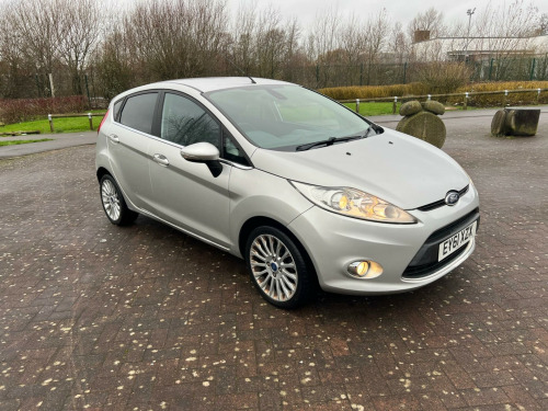 Ford Fiesta  1.4 TDCi DPF Titanium 5dr