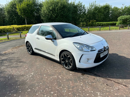 Citroen DS3  1.6 HDi Black Euro 5 3dr
