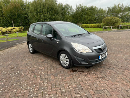 Vauxhall Meriva  1.4 16V Exclusiv MPV 5dr Petrol Manual Euro 5 (100 ps)