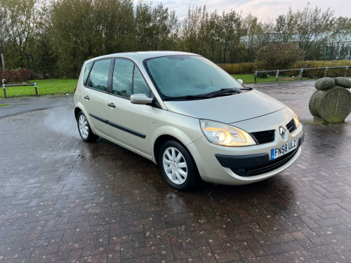 Renault Scenic  1.5 dCi Authentique 5dr