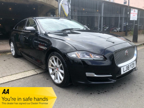 Jaguar XJ  3.0d V6 Luxury Auto Euro 6 (s/s) 4dr