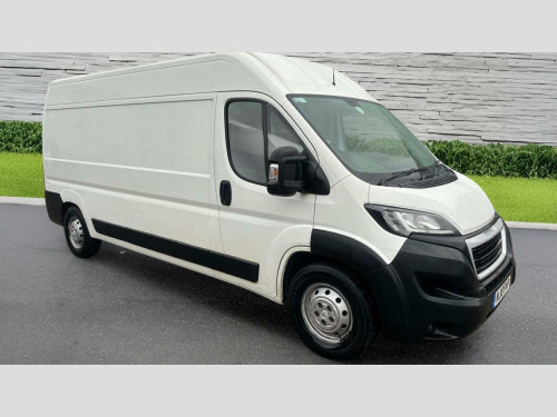 Peugeot Boxer  2.0 BlueHDi 435 Professional L3 H2 Euro 6 5dr