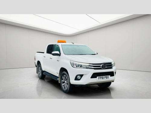 Toyota Hi-Lux  2.4 D-4D Invincible 4WD Euro 6 (s/s) 4dr (TSS, 3.5t)