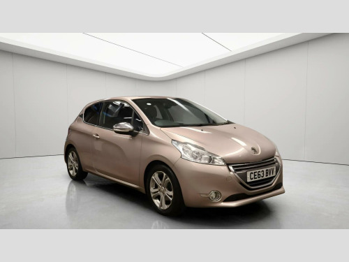 Peugeot 208  1.2 VTi Allure Euro 5 3dr