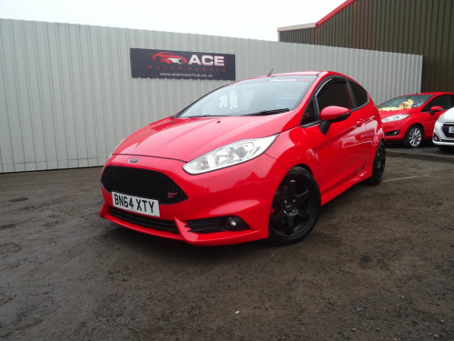 Ford Fiesta  1.6 EcoBoost ST 3dr, 2 former keepers, 2 keys