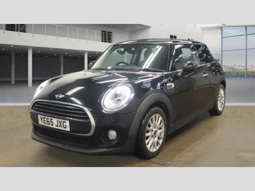 MINI Hatchback  1.5 Cooper 3dr, FSH, 2 keys, sat nav, media pack