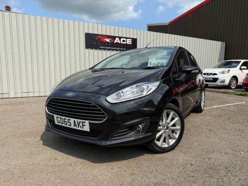 Ford Fiesta  1.0 EcoBoost Titanium 5dr, service history