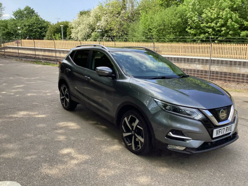Nissan Qashqai  1.6 dCi Tekna XTRON Euro 6 (s/s) 5dr