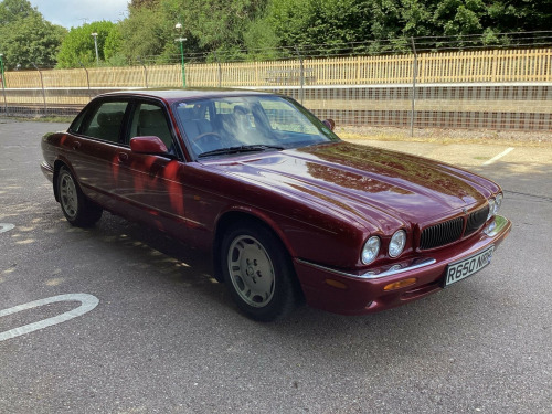 Jaguar XJ  3.2 Sport 4dr