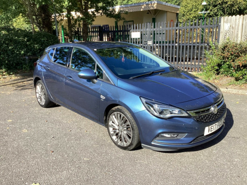 Vauxhall Astra  1.6 CDTi BlueInjection Elite Nav Auto Euro 6 5dr