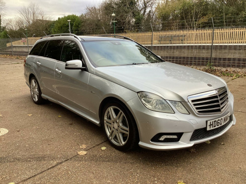 Mercedes-Benz E-Class E350 3.0 E350 CDI V6 BlueEfficiency Sport G-Tronic Euro 5 5dr 