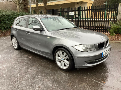 BMW 1 Series  2.0 118d SE Euro 5 5dr 